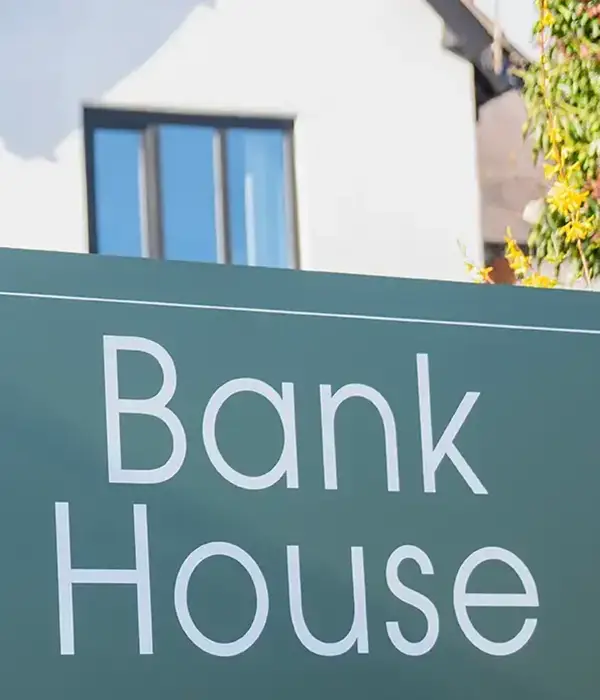 steps together house white st bankhouse